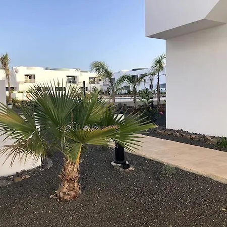 La Sal - Two Double Bedroom Apartment Lajares